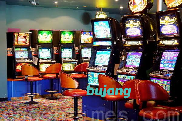 bujang slide 1